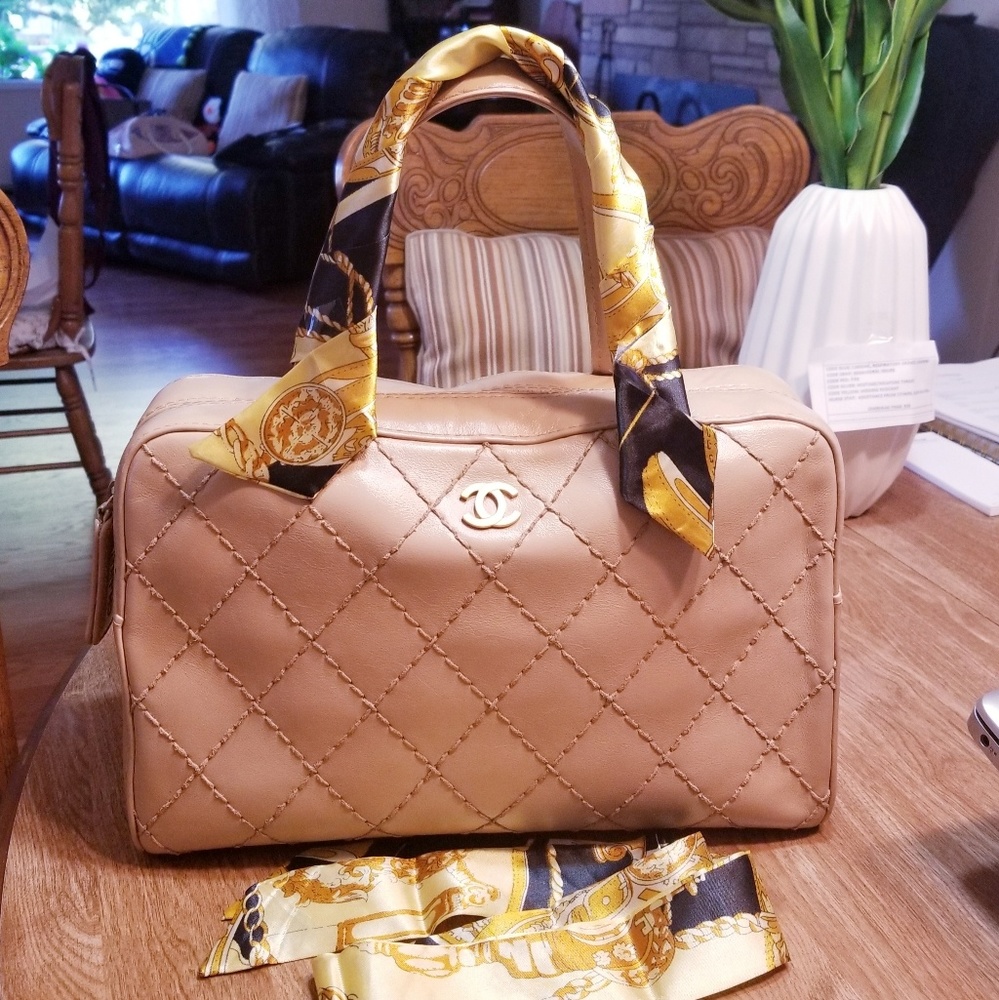 Auth Chanel Wild Stitch Handbag